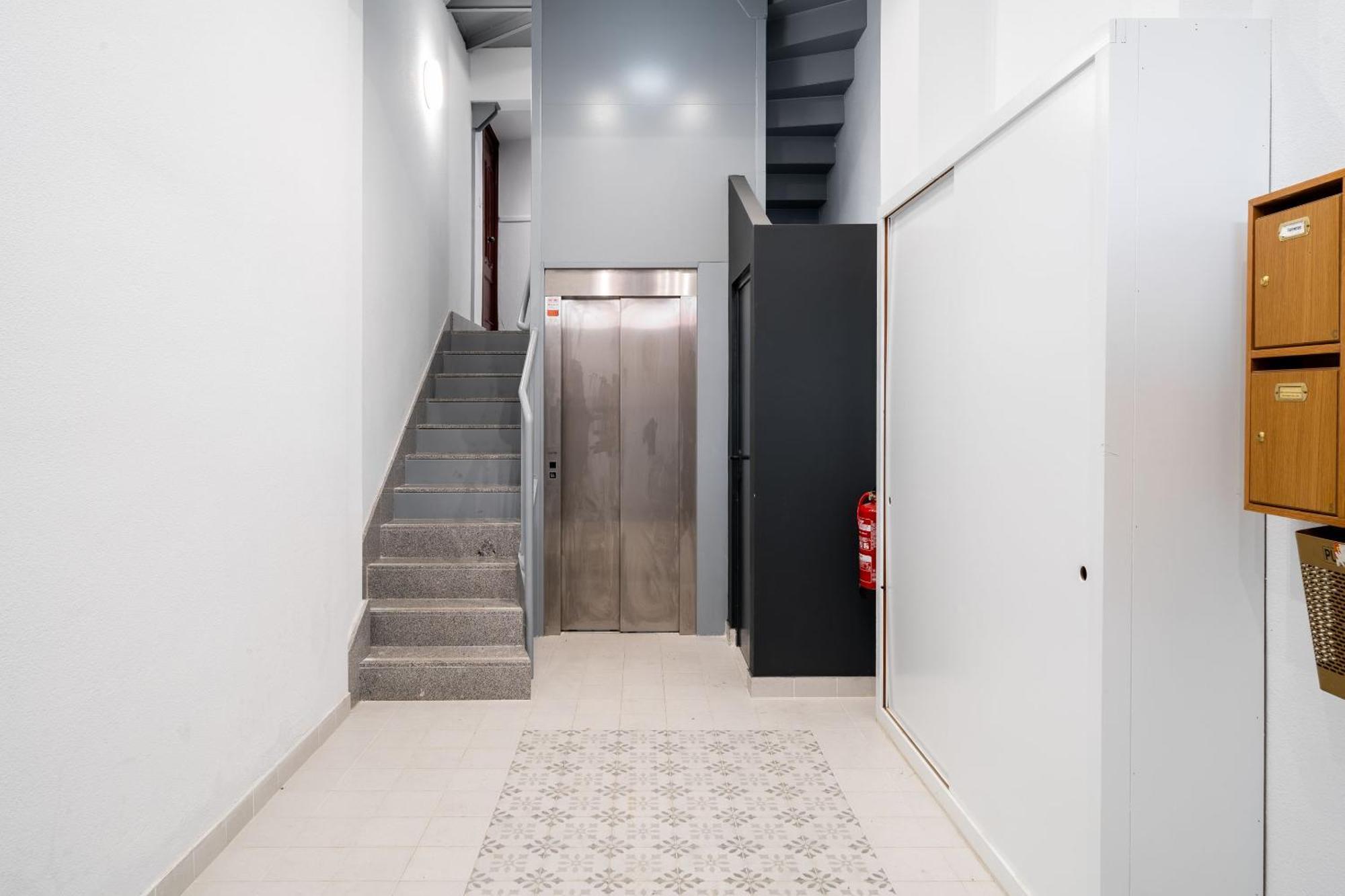 Ng Plaza Mayor Appartement *